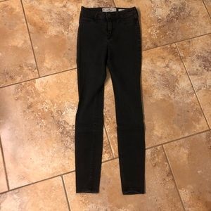 Hollister Size 0R Black High Rise Jean Jeggings